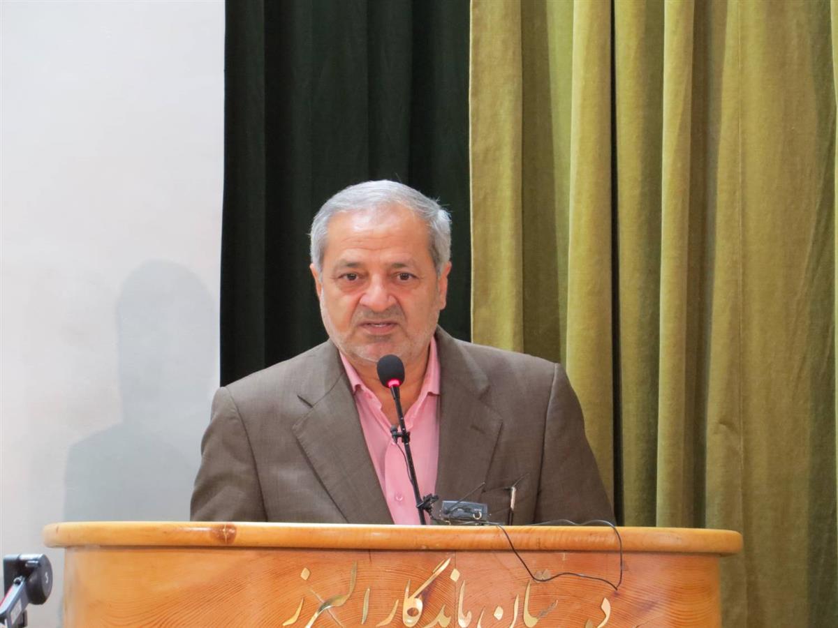 حضور وزیر محترم آموزش و پرورش دکتر کاظمی در دبیرستان ماندگار البرز
